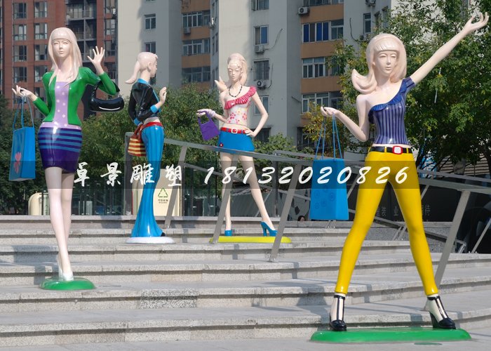 玻璃鋼步行街人物雕塑，動(dòng)漫人物雕塑 (1)