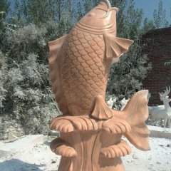 石頭鯉魚雕塑，石雕鯉魚，鯉魚雕塑