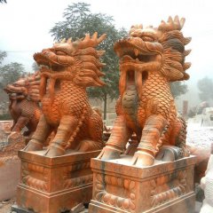 麒麟石雕，晚霞紅麒麟石雕
