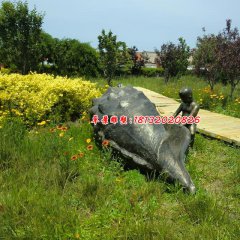 小孩與海螺銅雕，公園小品銅雕