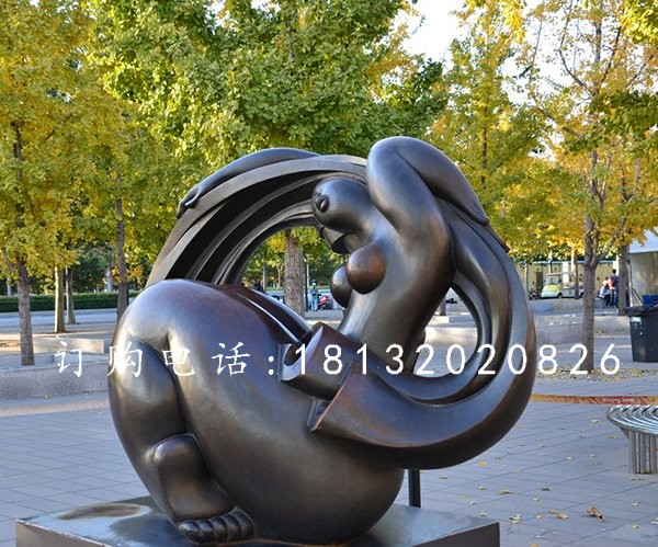 抽象女人銅雕，公園抽象人物銅雕