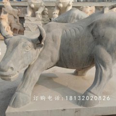 華爾街牛石雕，廣場牛石雕