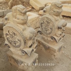 獅子抱鼓石，青石門墩雕塑