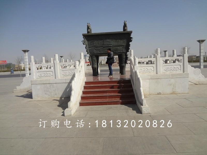 銅鼎，廣場(chǎng)鼎，四足銅鼎