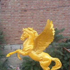 玻璃鋼飛馬雕塑，廣場(chǎng)玻璃鋼雕塑