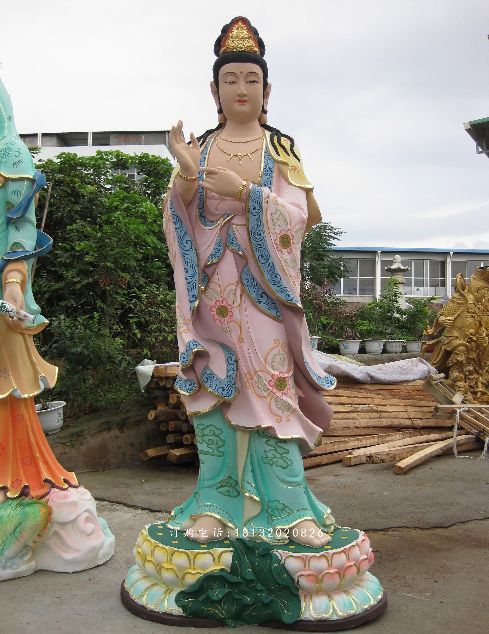 觀音菩薩雕塑，玻璃鋼彩繪佛像