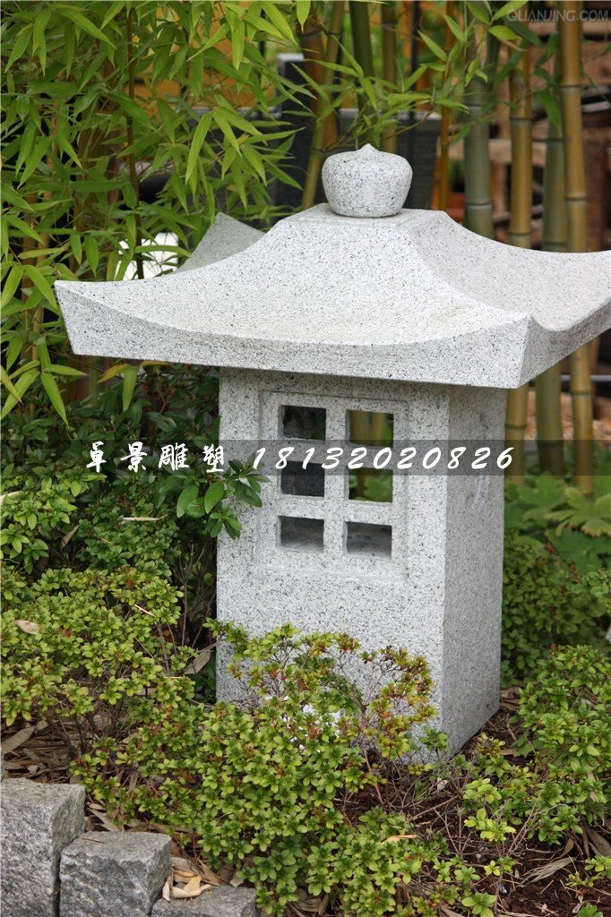 石燈雕塑，公園仿古石燈