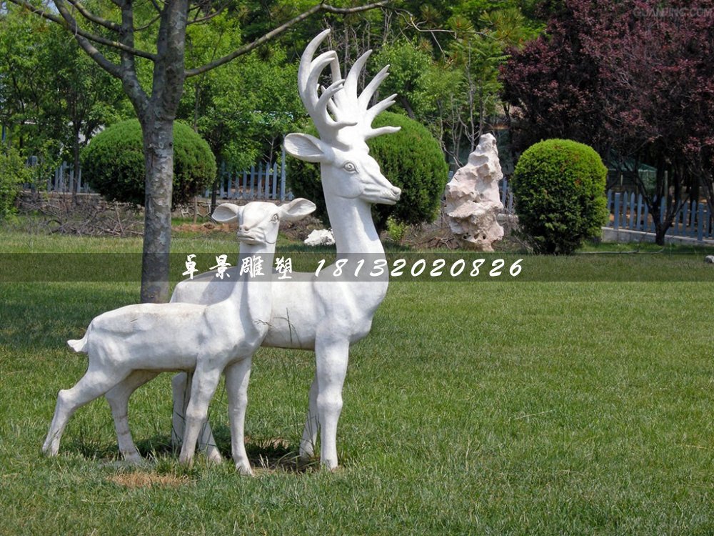 小鹿石雕，公園動(dòng)物石雕