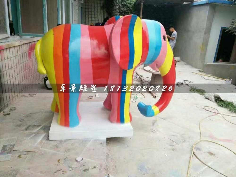 彩繪大象雕塑，玻璃鋼動(dòng)物雕塑