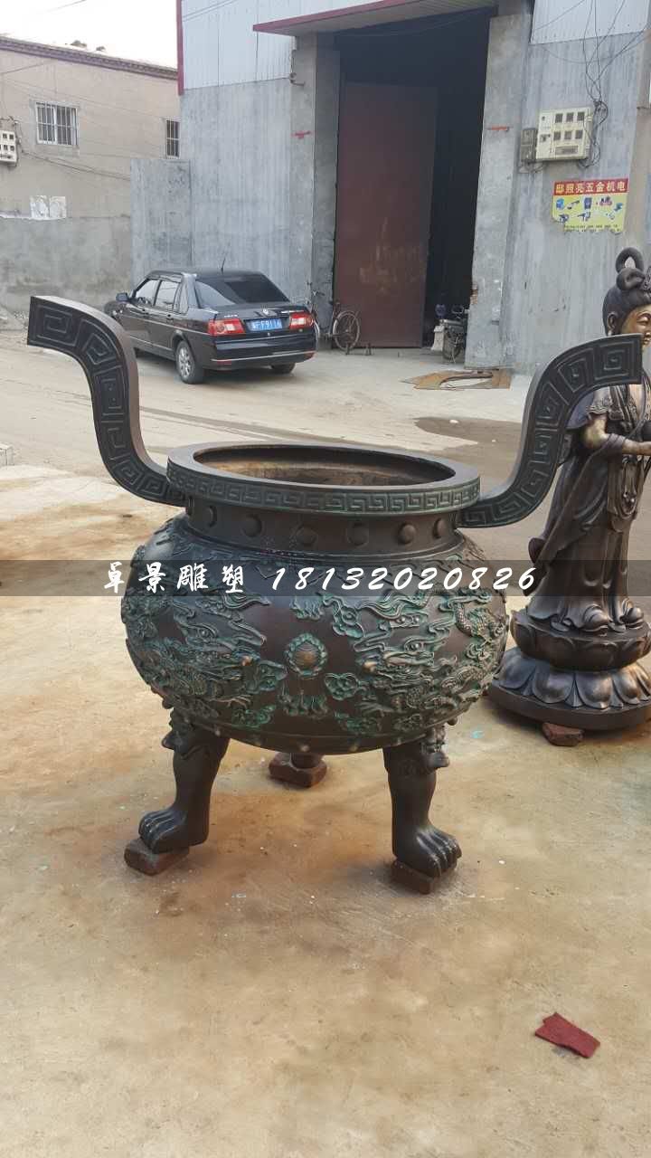 香爐雕塑，寺廟三足銅香爐
