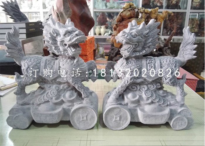 小型麒麟石雕，青石招財麒麟
