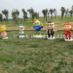 公園卡通擺件，玻璃鋼豬豬俠雕塑