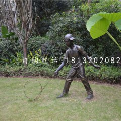 推鐵圈雕塑，小品銅雕