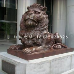 趴著的西洋獅銅雕，銅獅子