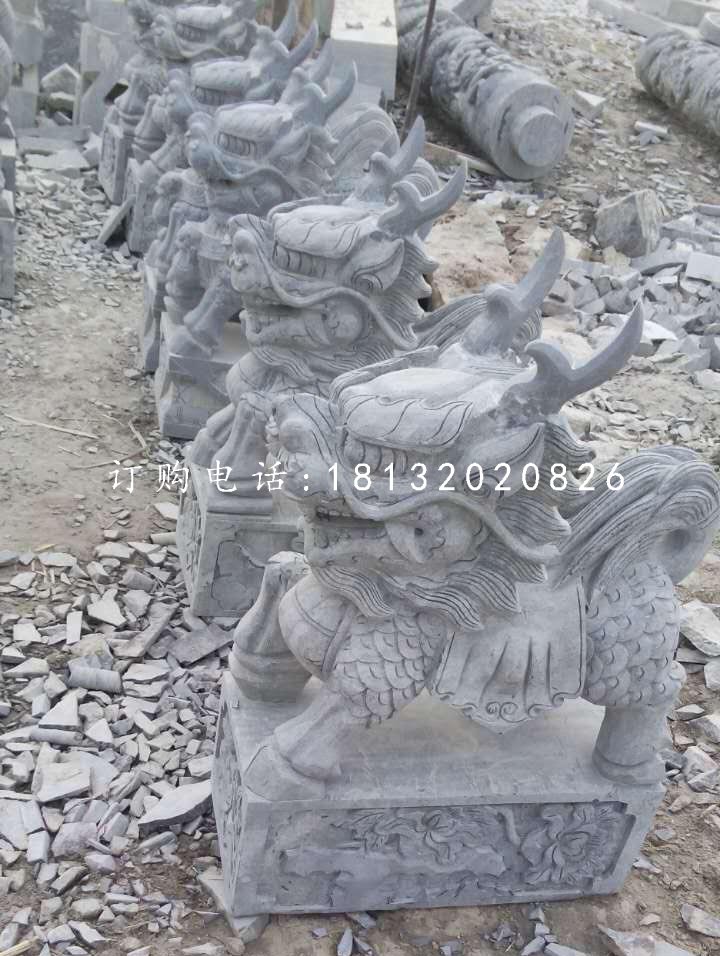 小型麒麟石雕，青石麒麟雕塑