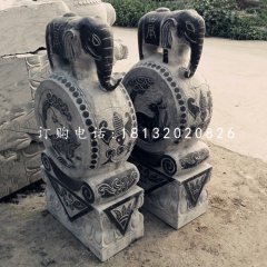 青石仿古大象門墩，門口抱鼓石