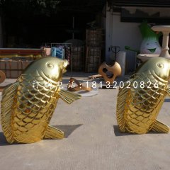金色鯉魚雕塑，玻璃鋼仿真動(dòng)物