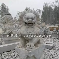 踩球獅子石雕，大理石獅子雕塑