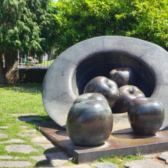 蘋(píng)果銅雕，蘋(píng)果雕塑