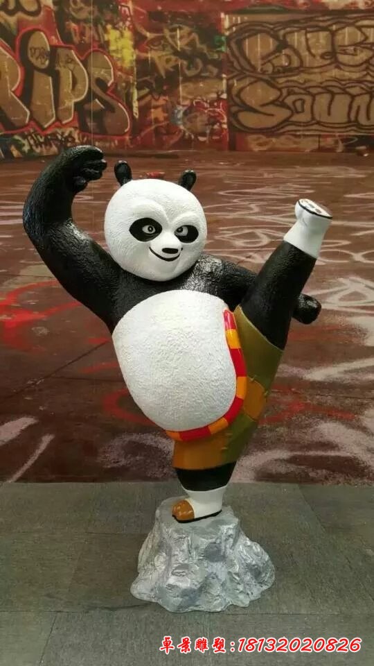 玻璃鋼功夫熊貓雕塑，玻璃鋼卡通雕塑