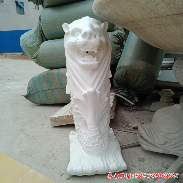 漢白玉魚(yú)尾獅石雕
