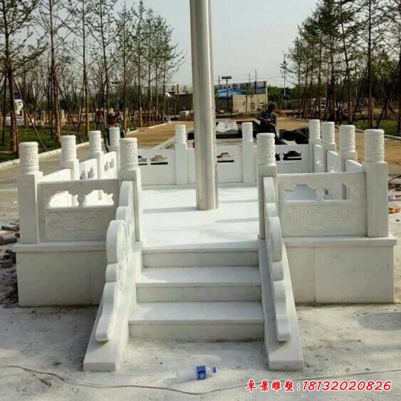 漢白玉升旗臺(tái)，石雕升旗臺(tái)