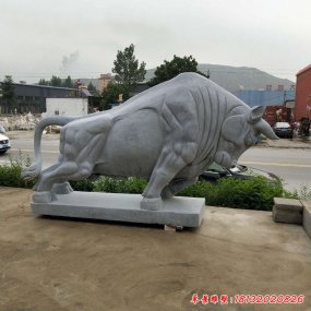 十二生肖中的石雕牛深受人們喜愛(ài)