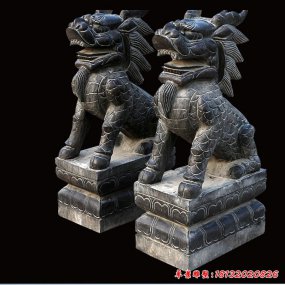 古代門(mén)前石麒麟